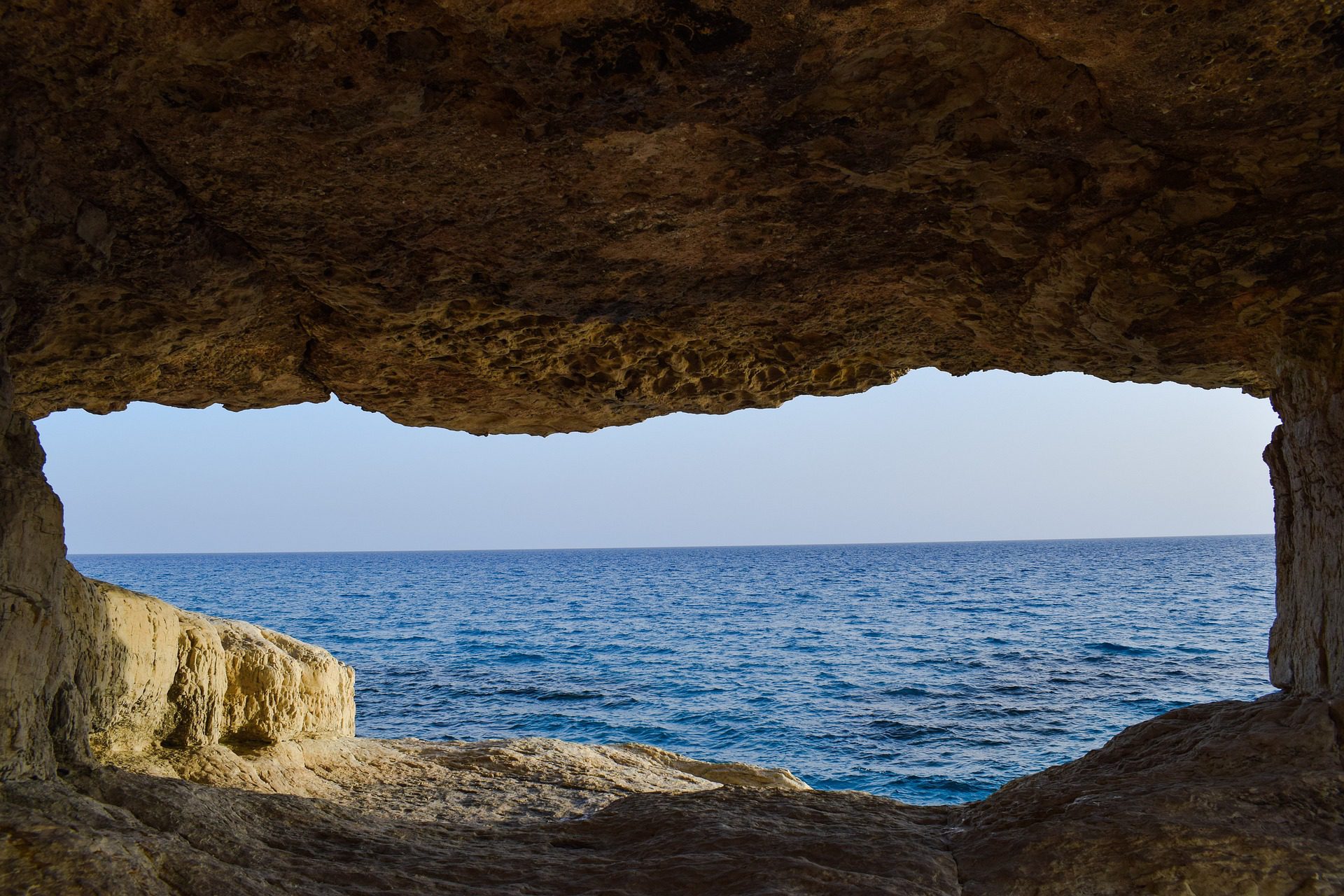crete caves