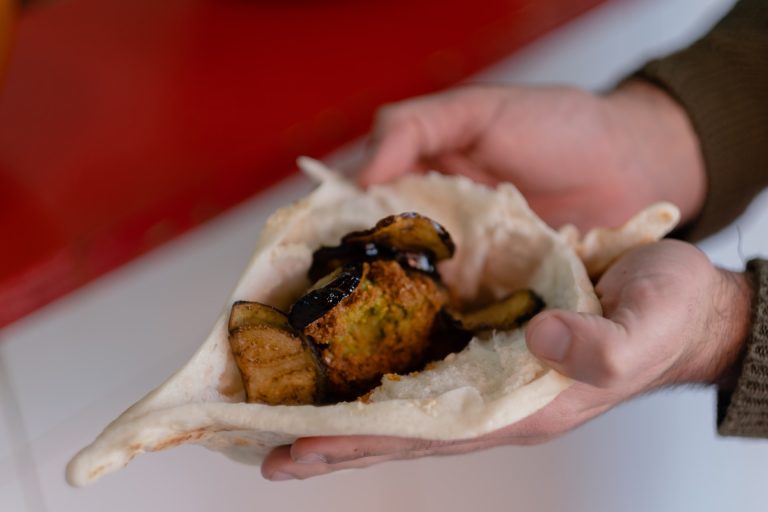 The best street foods in Chania, Crete 7 levi meir clancy bO7yPn lSiE unsplash